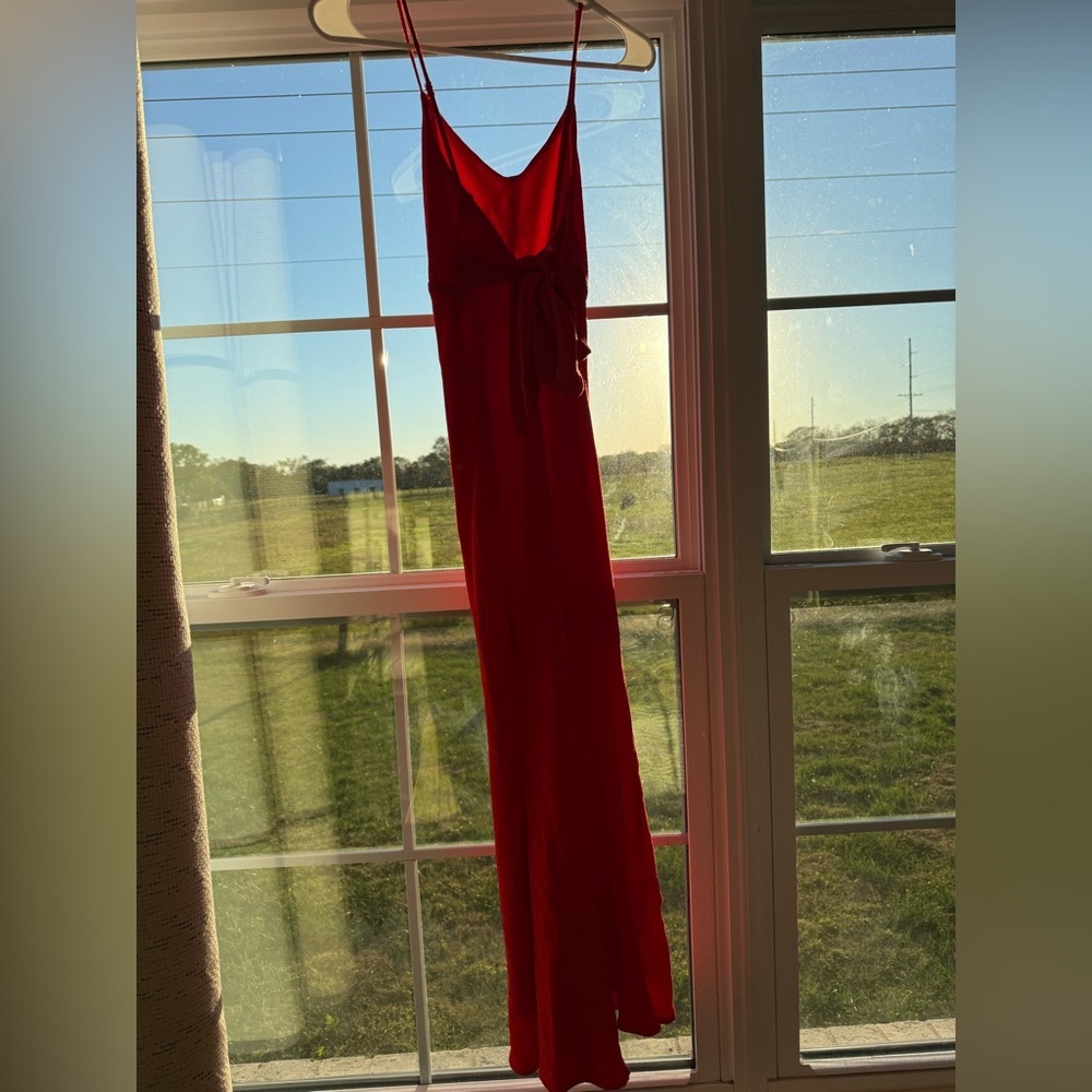 ASTR The Label Charisma Red Midi Dress Size: Small 
NWOT - Picture 8 of 9